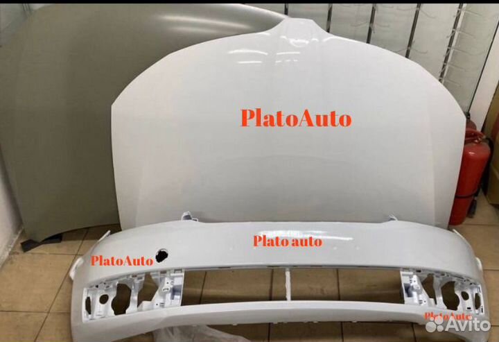 Капот белый на Шкода Октавия a7 2019+