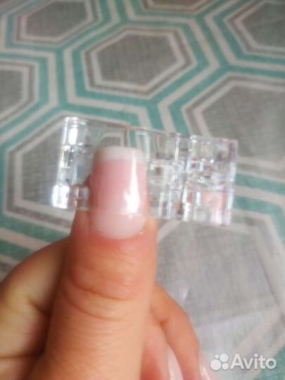 Прищепка для ногтей