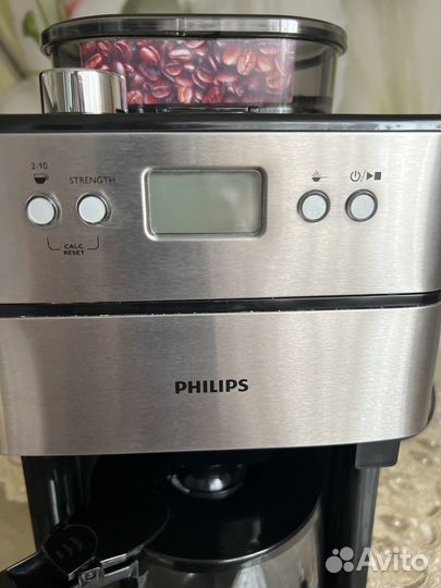 Автоматическая кофемашина зерновая philips