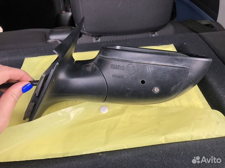 Зеркало правое механическое Skoda Fabia 1