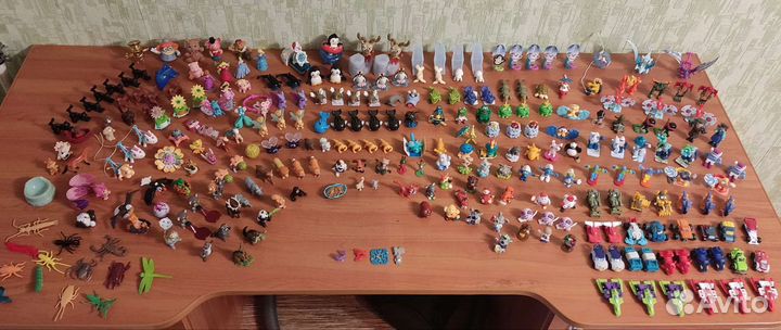 Игрушки из киндера мешком