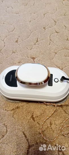 Робот мойщик окон