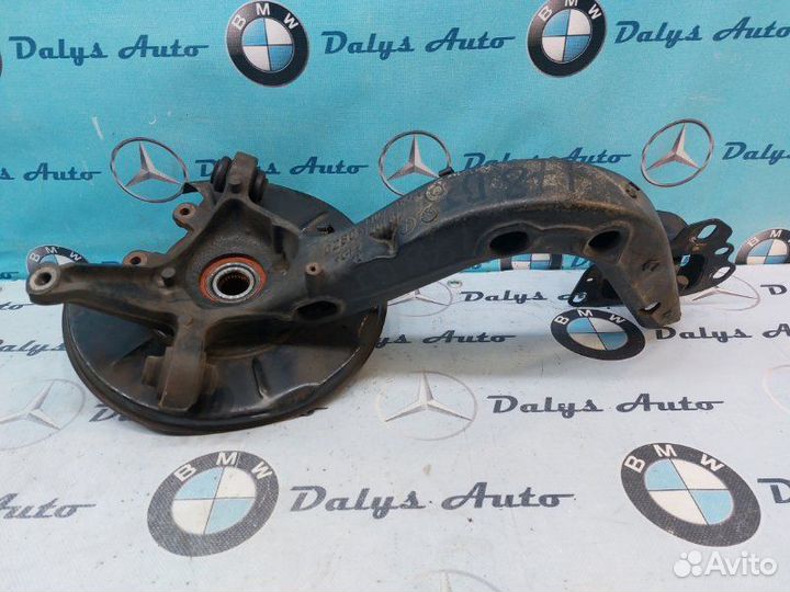 Кулак поворотный задний левый Bmw 325I E46 LCI