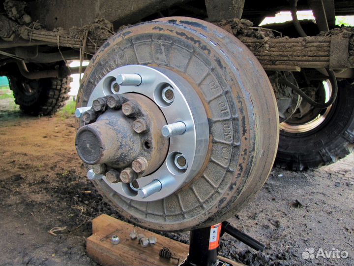 Колесные проставки УАЗ Нива 30мм 5х139.7