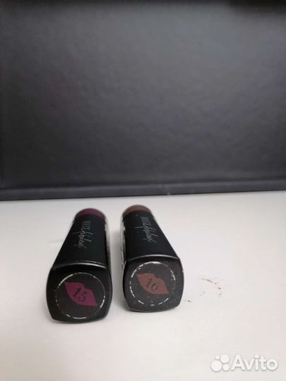 Помады Bourjous rouge fabuleux, тона 15, 16