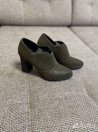 Продам туфли р 40