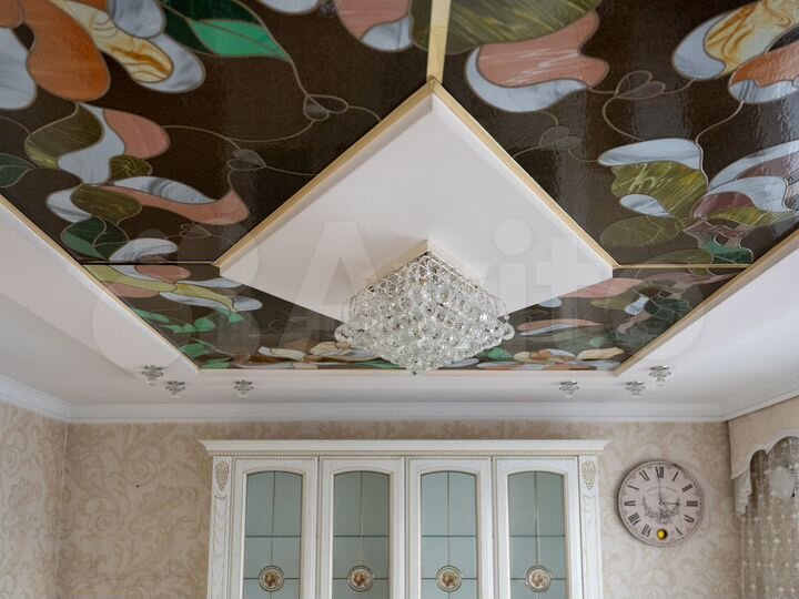 4-к. квартира, 186 м², 3/4 эт.