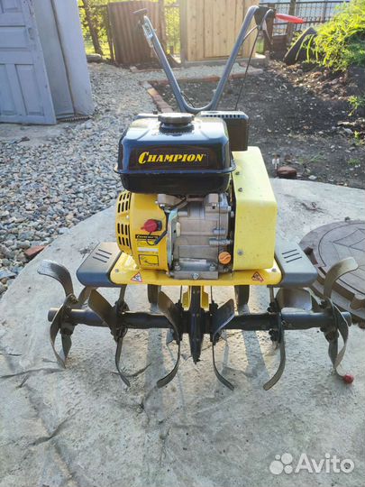 Мотокультиватор Champion BC6712
