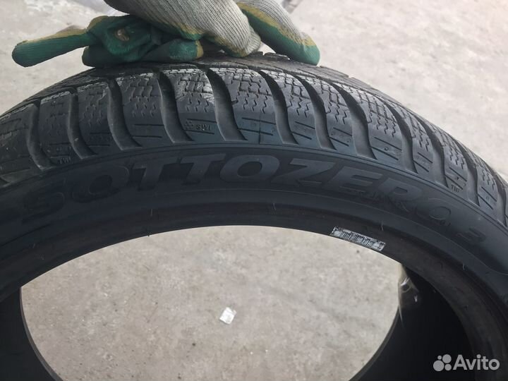 Pirelli Scorpion Winter RFT 245/40 R19 97J