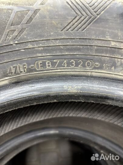 Yokohama Geolandar CV 4S G061 215/65 R17