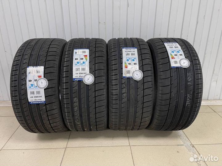 Triangle TH201 225/40 R18
