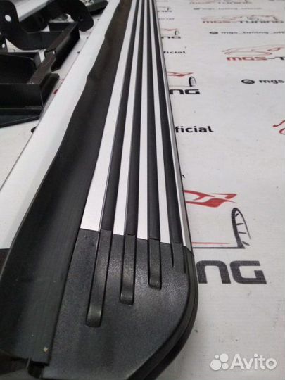 Пороги на Volkswagen Touareg 2015-2018 гг