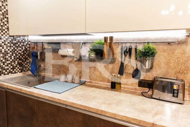 3-к. квартира, 106,2 м², 5/18 эт.