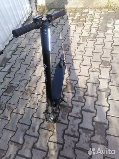 Электросамокат iconbit