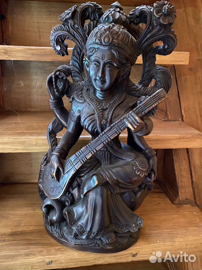 Сарасвати дерево