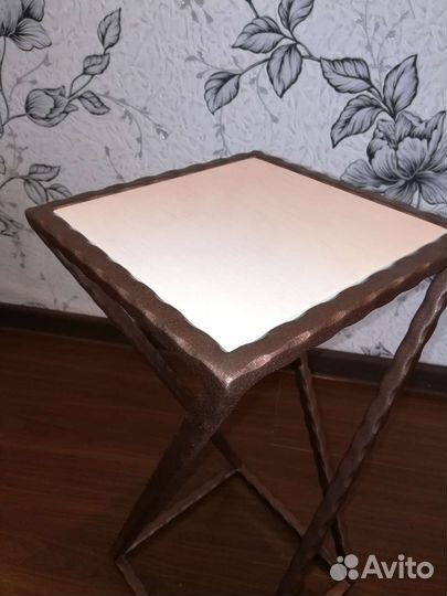 Подставка для цветов напольная