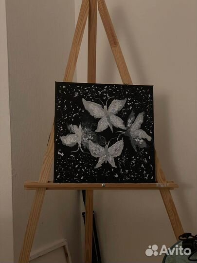 Картина акрилом «Свет во тьме»