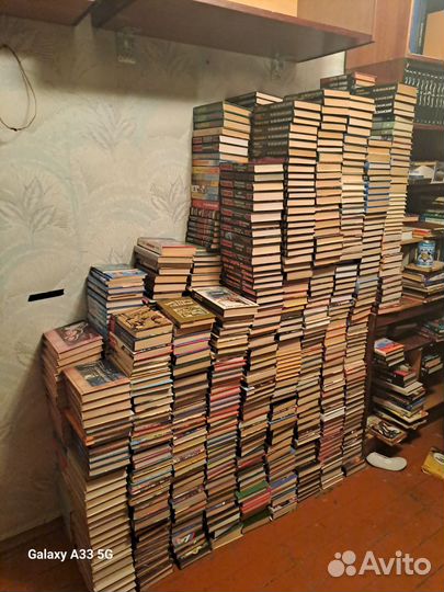 Коллекция книг, в хорошем состоянии