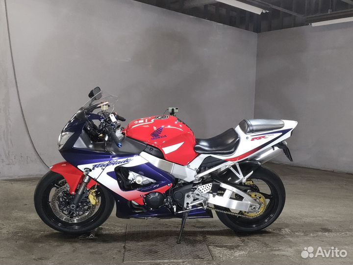 Honda CBR 929 RR Fireblade, 2000