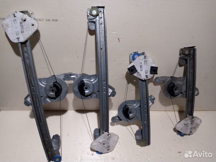 Комплект стеклоподъемников Renault Logan 1