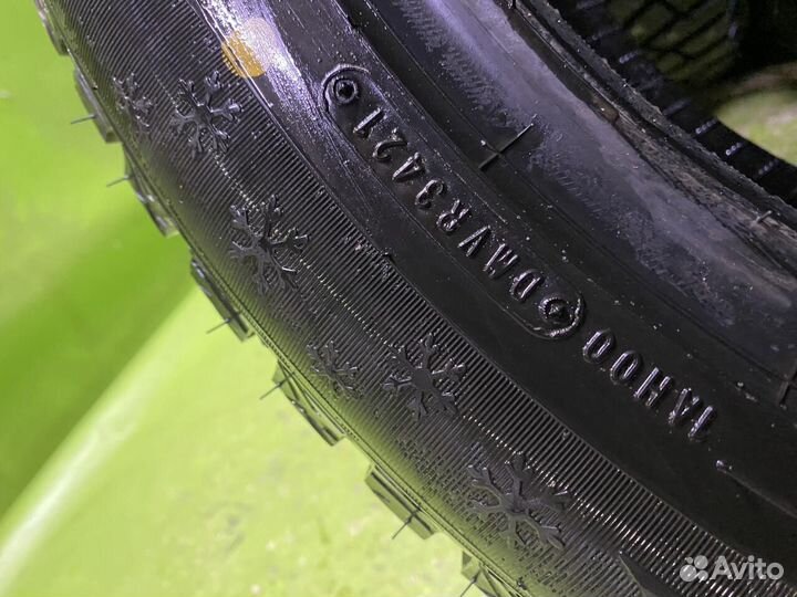 Dunlop GrandTrek Ice 03 225/55 R18 102T