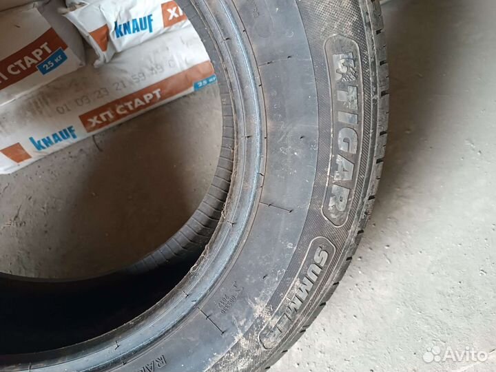 Dean Custom Trailer Plus 4.00/27 R16