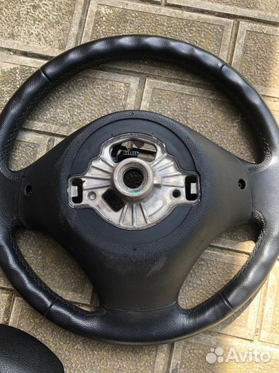 Руль BMW F20 с кнопками LIM