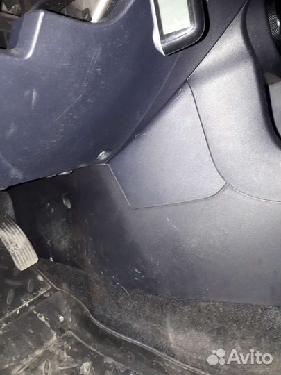 Консоль салона Ланцер 10