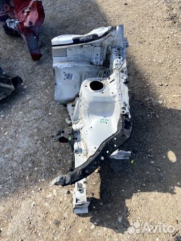 Четверть передняя левая Лексус нх 200 300