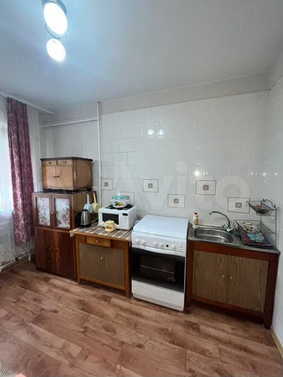 2-к. квартира, 74 м², 1/9 эт.