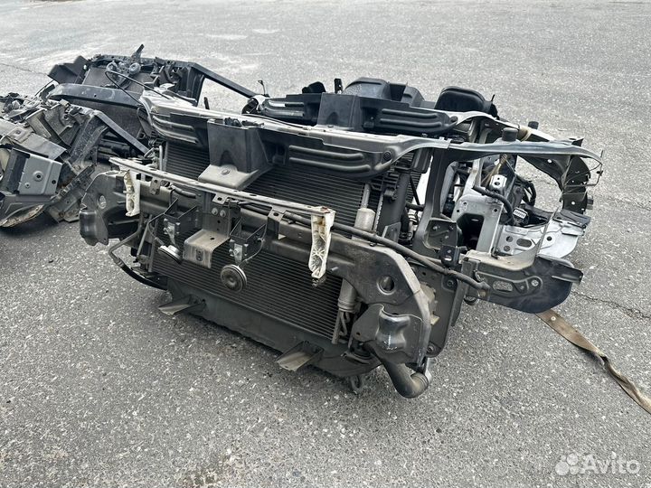 Панель радиаторов Mitsubishi Outlander XL