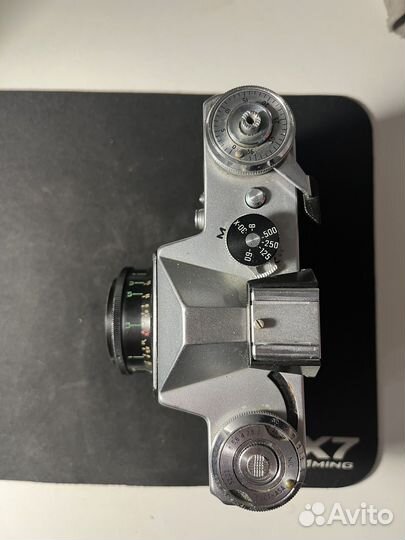 Плёночный фотоаппарат Zenit E