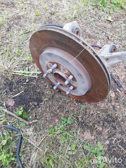 Ford Explorer 5 цапфа задняя