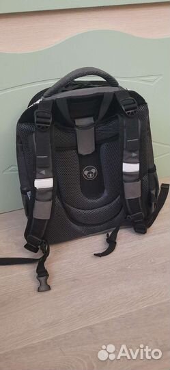 Школьный рюкзак