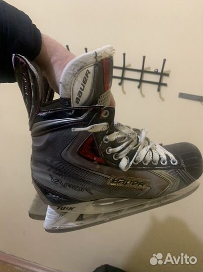 Хоккейные коньки Bauer x90