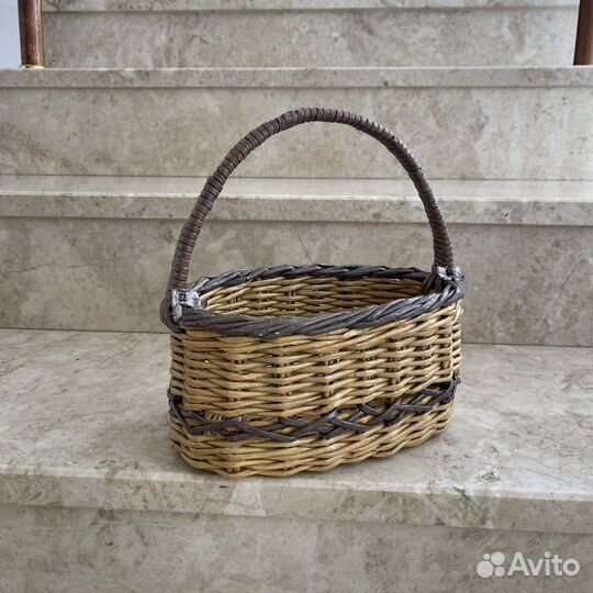 Корзина плетеная большая