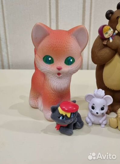 Игрушка Маша Медведь