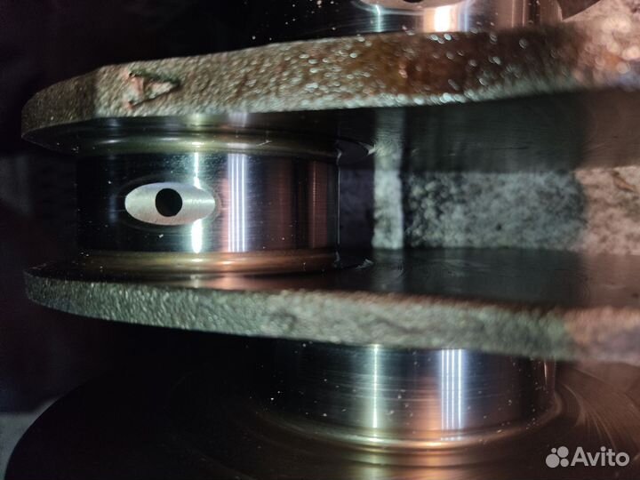 Коленвал Субару ej20