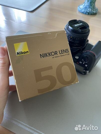 AF Nikkor 50 mm f/1.8 D