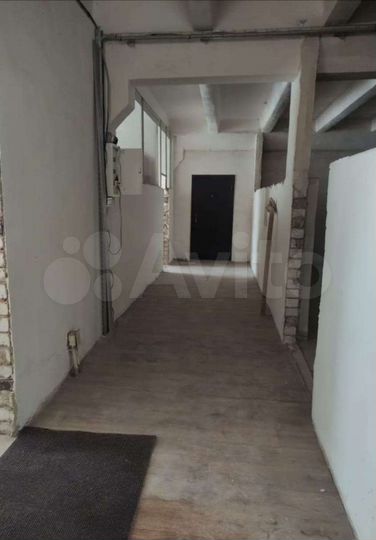 Склад, 300 м²