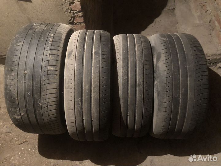 Michelin Pilot Super Sport Acoustic 245/45 R19 и 275/40 R19