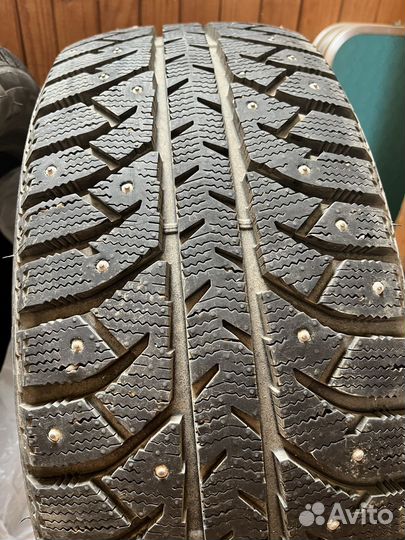 Bridgestone Ice Cruiser 7000S 205/50 R17