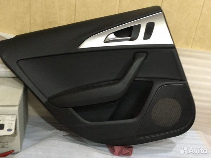 Обивка левой задней двери задняя левая Audi A6 C7