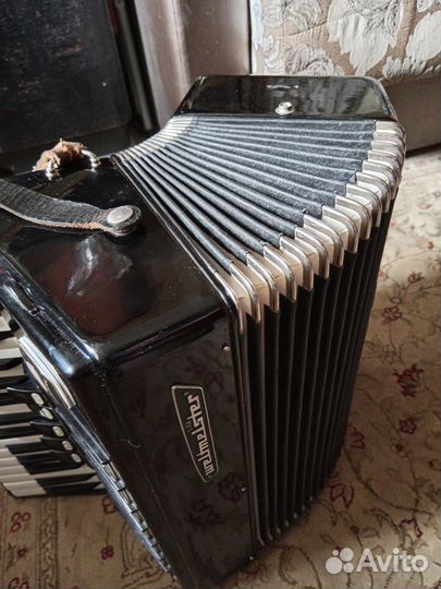 Аккордеон Weltmeister stella 3/4