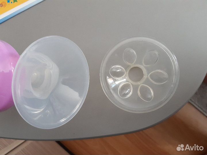 Молокоотсос avent ручной новый