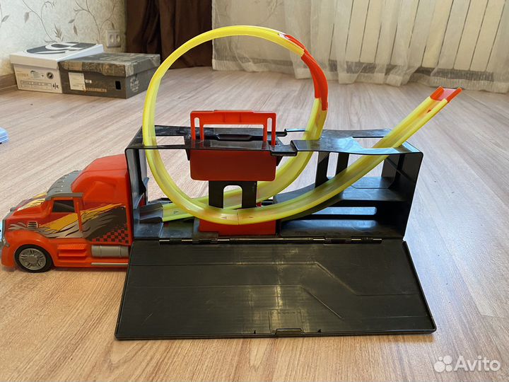 Трек автовоз