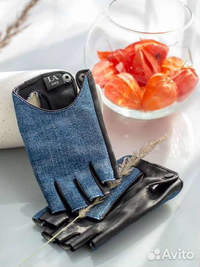 Перчатки Шопен из кожи и джинсы