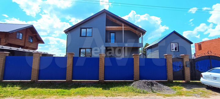 Дом 210,5 м² на участке 14 сот.