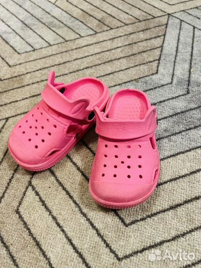 Сандали crocs c7