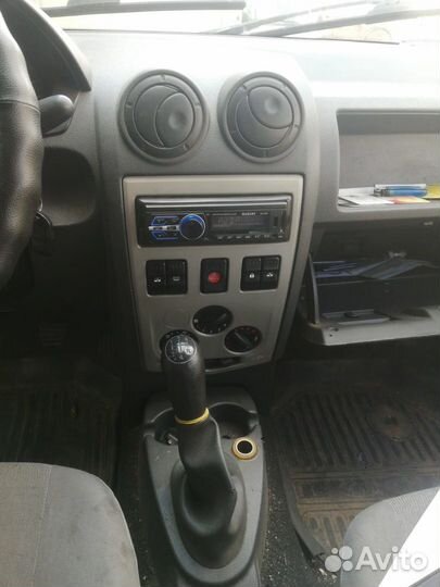 Разбор Renault Logan 1